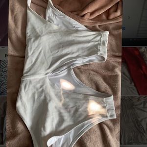Sexy White one shoulder top one piece bathing suit